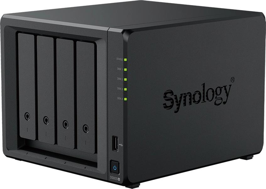 Synology DS925+ expanded with DX525 unit